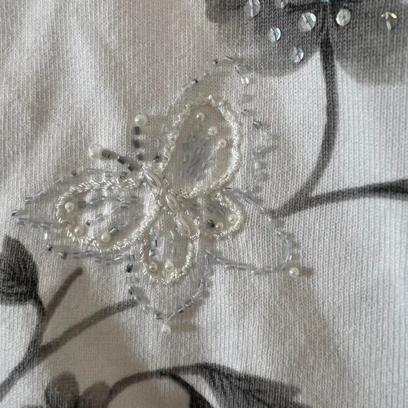 Alfred Dunner Women's Size PM Floral Shirt with Gray and Yellow accents - Picture 5 of 7